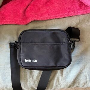 Hello Clio Kindle Belt Bag
